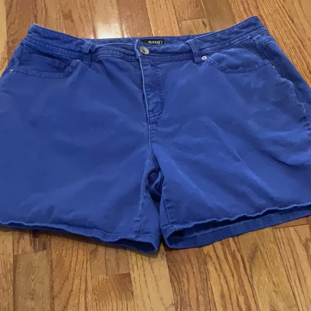 a.n.a.~Royal Blue Shorts~💙